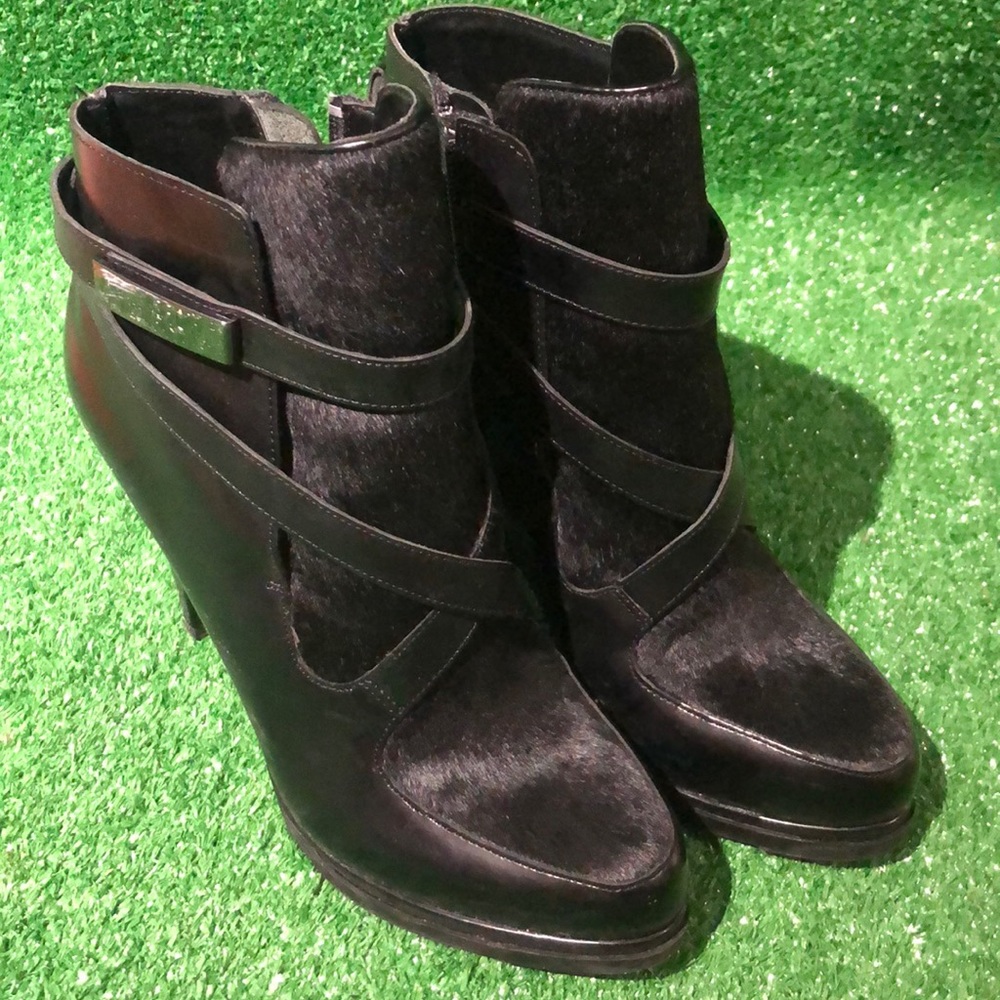 Bcbg booties black with matte soft Nappa leather and pony hair size 9